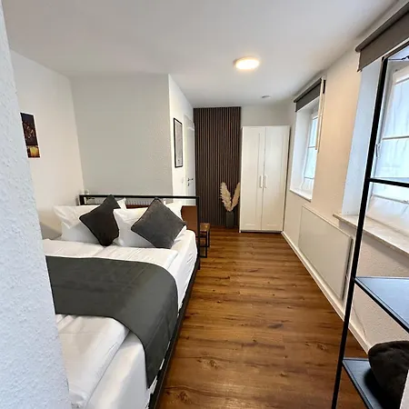 Apartment Private Oase Naehe Messe In Koeln-flittard Cologne